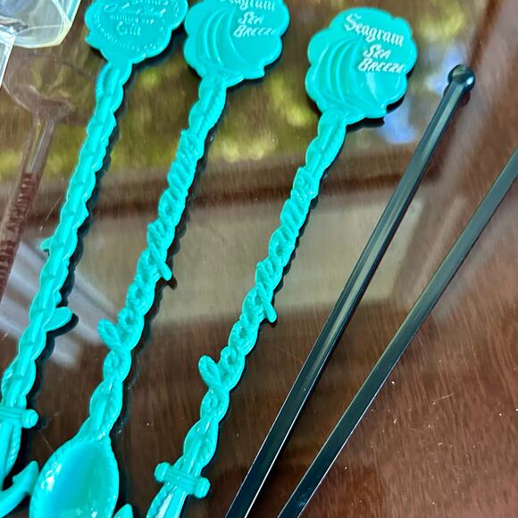 Vintage Cocktail Swizzle Sticks Lot – Antique Bourbon, Seagram’s 7, Barware - Picture 3 of 8